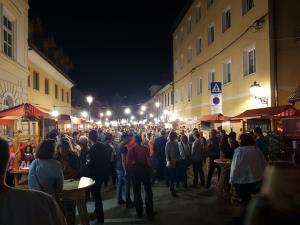 41755166_726509967714925_8629617190712115200_n