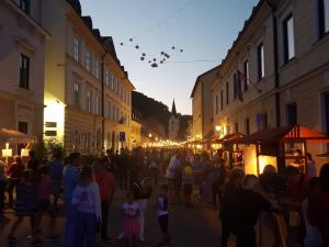 41779162_245873966121296_1673733392153182208_n