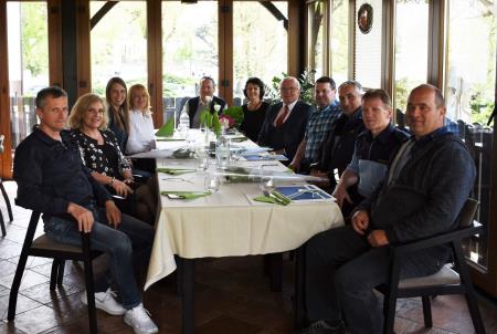 279067024_1364136340767795_5778249697429499610_n