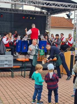 306489859_392775516359856_2822000810770197277_n