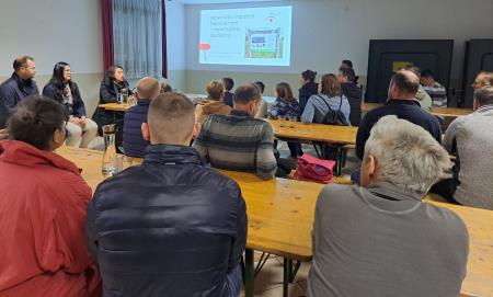 IMG-750620d438087fb7694d3fbe2fc58f82-V