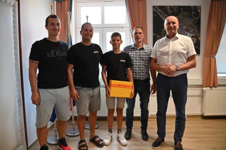 Sprejem Svena Cerjaka