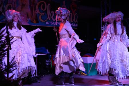 Prižig prazničnih luči na Trgu Matije Gubca