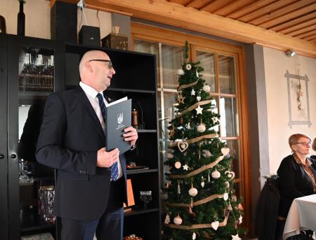 Tradicionalno srečanje župana z upokojenimi sodelavci občinske uprave