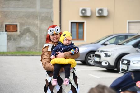 Maškare obiskale občinsko upravo