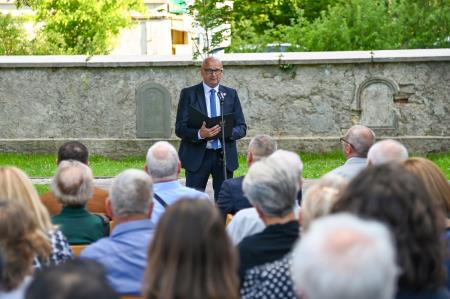 Odkritje kipa dr. Janeza Mencingerja