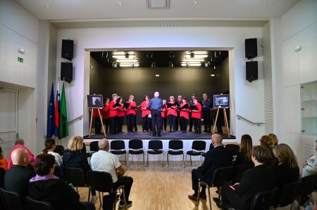 Okrogla miza Skrb za starostnike 