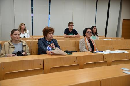 Z 2. nadaljevanja prekinjene 13. in s 15. redne seje Občinskega sveta Mestne občine Krško