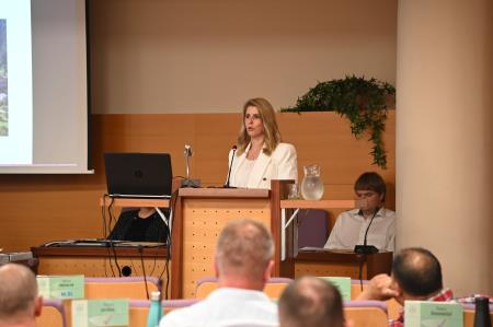 Z 2. nadaljevanja prekinjene 13. in s 15. redne seje Občinskega sveta Mestne občine Krško