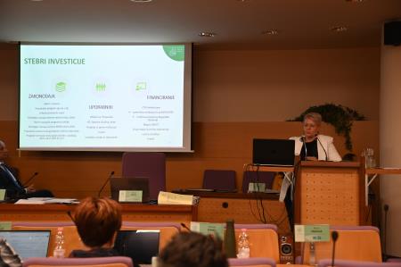 Z 2. nadaljevanja prekinjene 13. in s 15. redne seje Občinskega sveta Mestne občine Krško