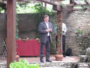 Podpis pogodbe za izvedbo gradbenih del prenove objekta KS Brestanica (CPB12)