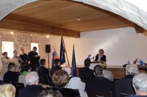 Razstava o faščističnem in nacističnem nasilju nad slovanskimi in drugimi narodi na gradu Rajhenburg