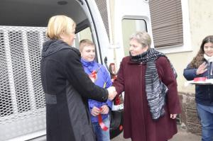 OŠ dr. Mihajla Rostoharja z novim kombijem za prevoz gibalno oviranih