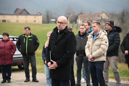 Druga faza obnovljene Lovske ceste tudi uradno odprta