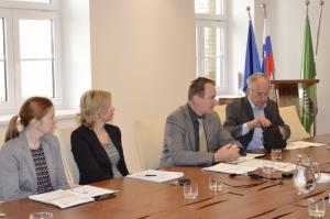 >>Aplikacija Pobude občanov primer dobre prakse<<