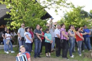 Odprli obnovljen odsek ceste Senovo - Belo