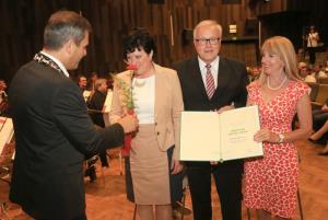 7. junij praznik občine Krško: Velika znaka Občine Krško Jerneju Žarnu ter družbi Gen - I