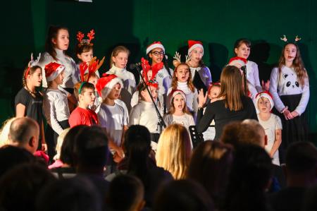 Na Raki bogatejši za nov defibrilator