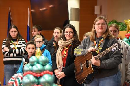 Skavti prinesli Luč miru na Mestno občino Krško 