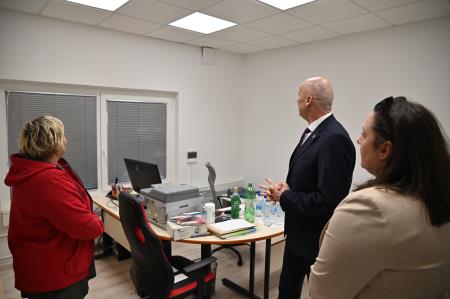 Odprli prenovljene prostore Območnega združenja Rdečega križa Krško 