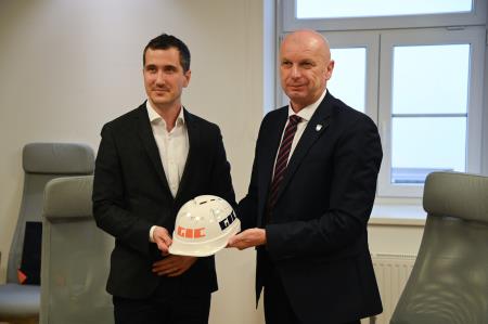 Podpis gradbene pogodbe za projekt Bazen Krško