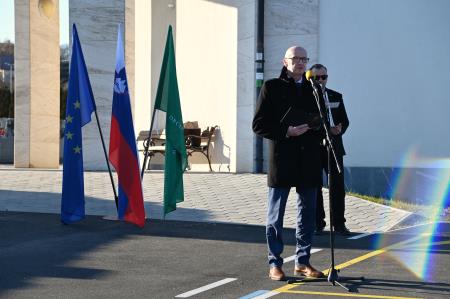 Uradno predali namenu parkirišče v Leskovcu pri Krškem