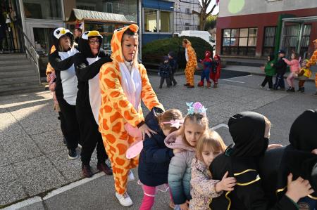 Obisk maškar na Mestni občini Krško