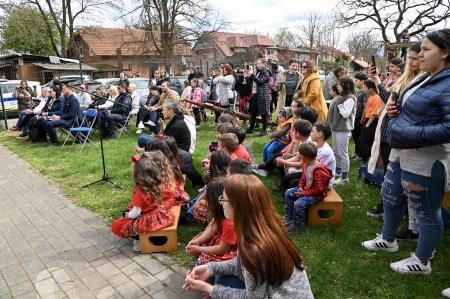 V Kerinovem Grmu obeležili svetovni dan Romov