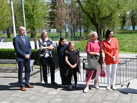 Župan predal ključe novega kombi vozila