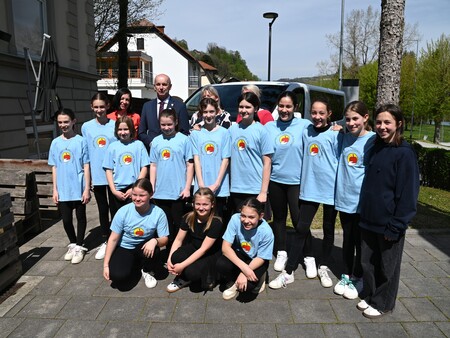 Župan predal ključe novega kombi vozila