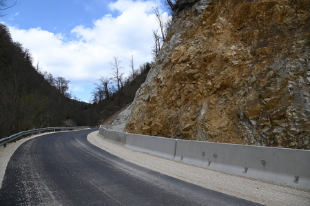 Zaključena sanacija skale Beli pesek