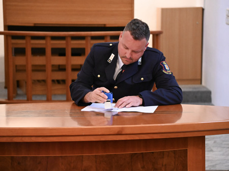 Podpisali pogodbe o izvajanju javne gasilske službe v mestni občini Krško