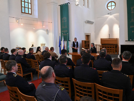 Podpisali pogodbe o izvajanju javne gasilske službe v mestni občini Krško