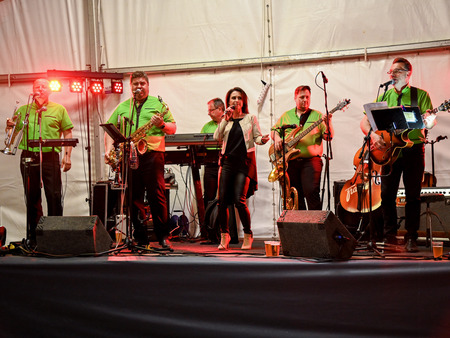 Na Trški Gori prižgali prvomajski kres