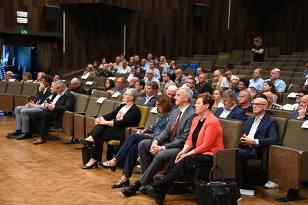 Skupna seja občinskih svetov posavskih občin o projektu JEK2
