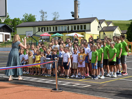 Slovesno odprtje prenovljenega šolskega igrišča pri Osnovni šoli Koprivnica