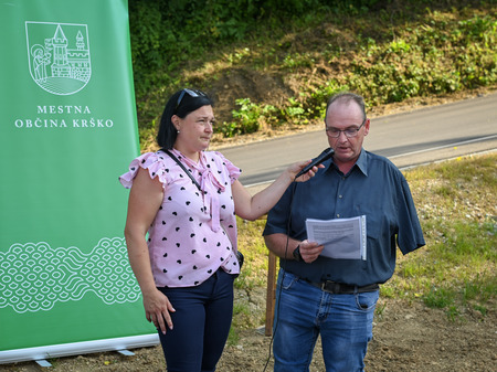 Na Senušah namenu predali urejene pločnike