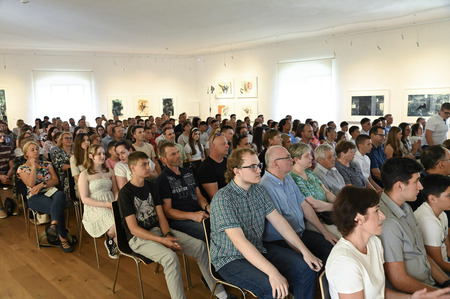 Župan sprejel najuspešnejše učence in dijake 