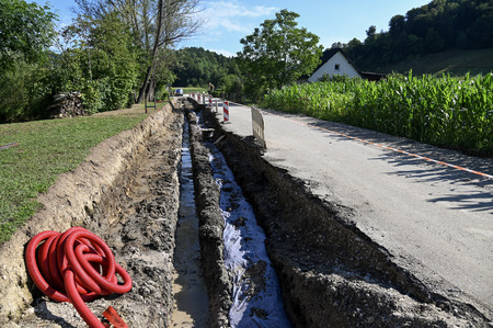 V izvajanju III. faza obnove Ceste na ribnik v Brestanici
