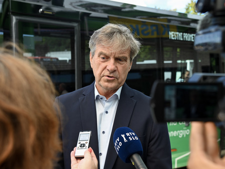 V Krškem uradno predali električni mestni avtobus