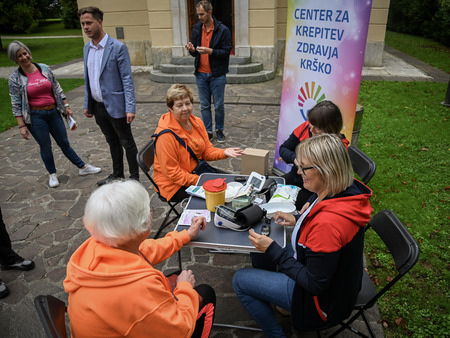 Evropski teden mobilnosti v Krškem začeli z vadbo »1000 gibov«