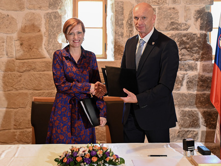 Podpisana pogodba o sofinanciranju projekta Grajske sanje