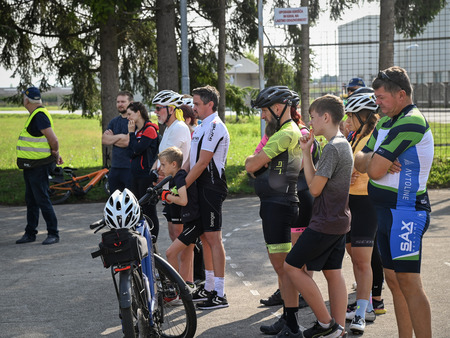 Uspešno izvedeno 1. kolesarjenje po poteh defibrilatorjev 