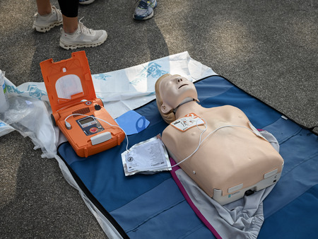 Uspešno izvedeno 1. kolesarjenje po poteh defibrilatorjev 