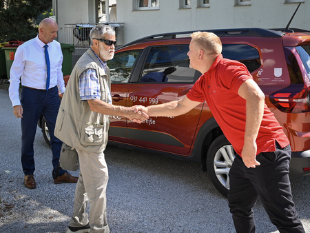 Župan sprejel prostovoljce projekta Sopotniki 
