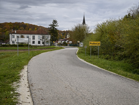 Cesta Križaj–Podbočje–Šutna