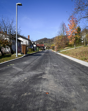 Zaključena rekonstrukcija Prešernove ulice na Senovem