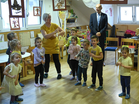 Tradicionalni slovenski zajtrk v Vrtcu Pravljica