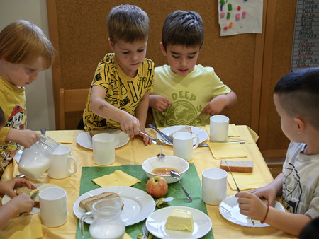 Tradicionalni slovenski zajtrk v Vrtcu Pravljica