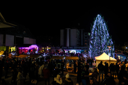 Prižig prazničnih luči 